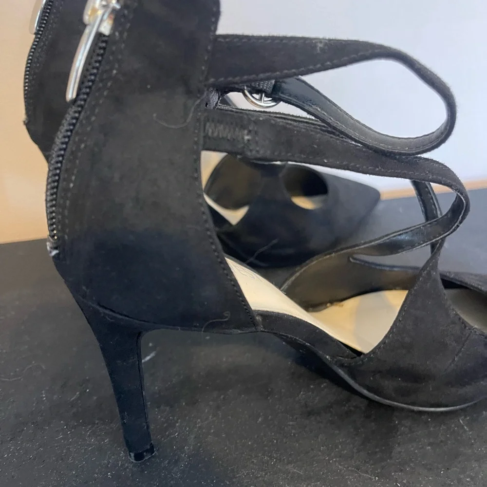 Nine West Zip Suede Heels Black Shoes 8 m Designer Dress Up Fashion High Tall - Picture 7 of 7